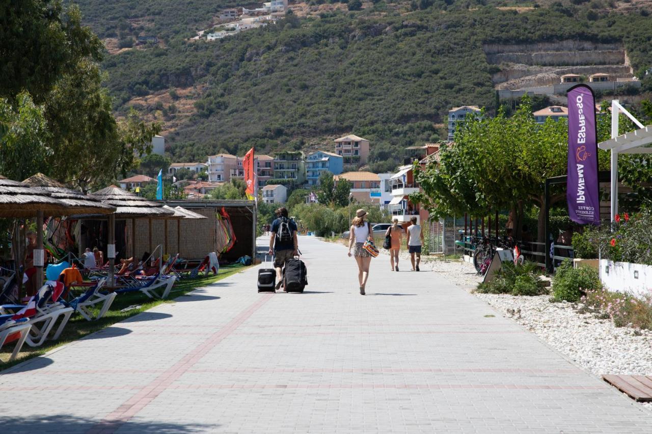 Hotel Odeon Vasiliki  Exterior photo